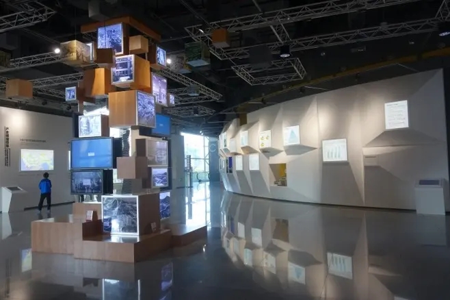 展館設(shè)計 ， 展館 ， 鑫時空